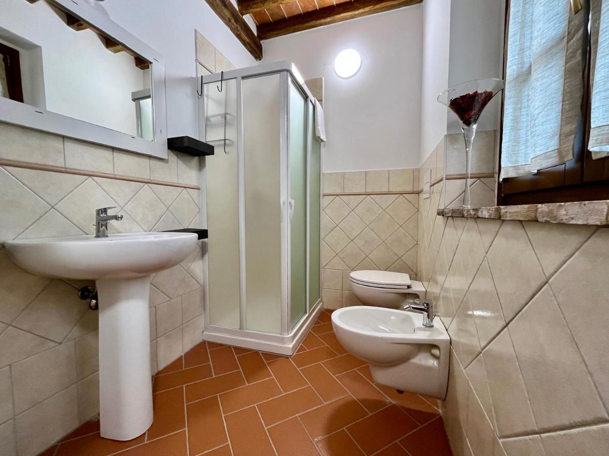 I Tre Casali Apartman Volterra Kültér fotó